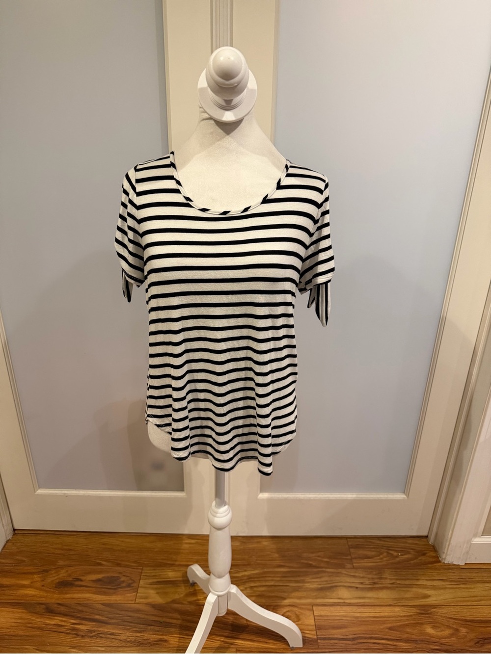 Green Envelope Black & White Striped Scoop Neck Tee